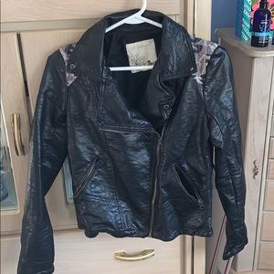 Like new Aztec print leather jacket